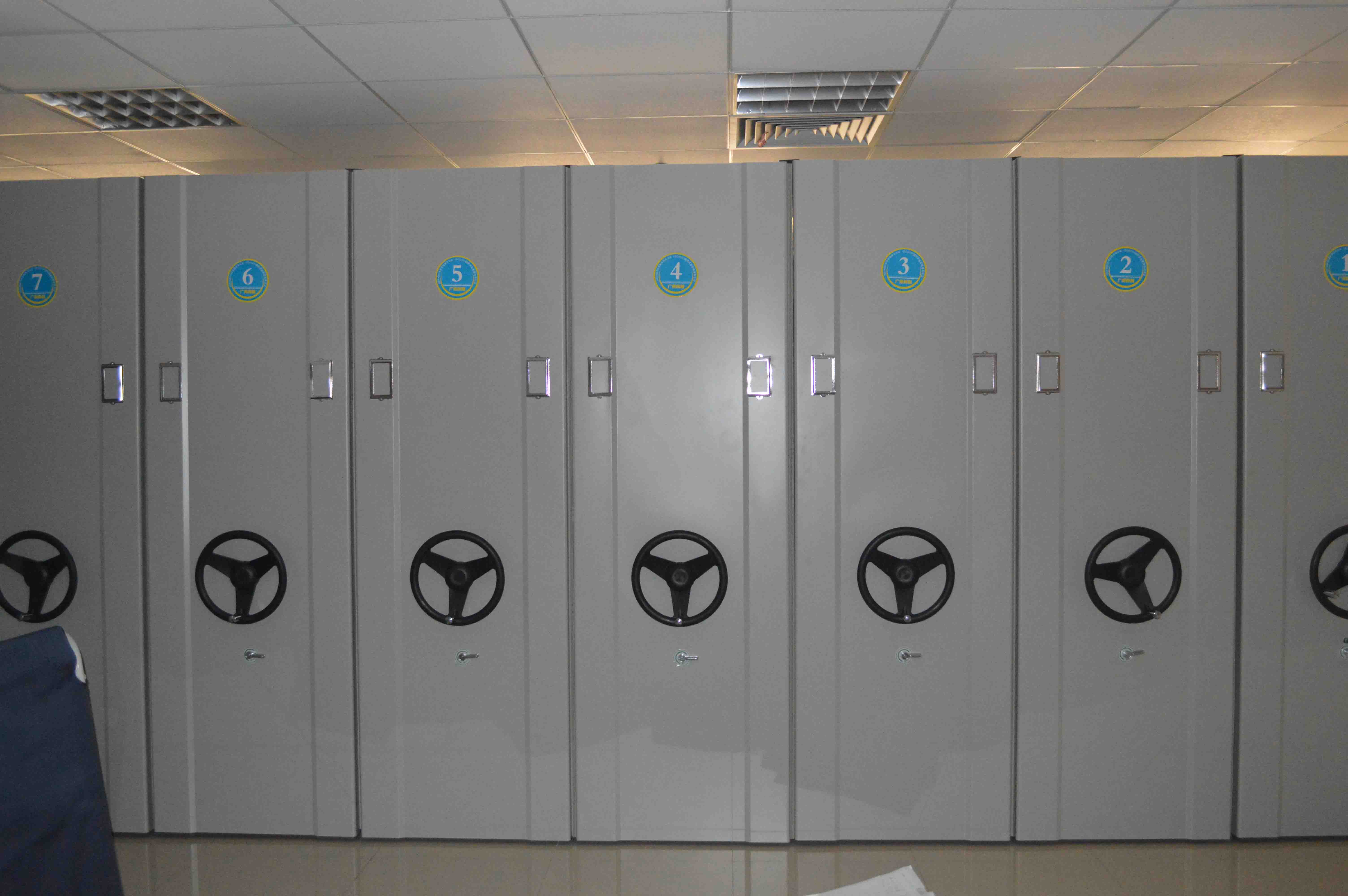 �n���ҙn����ȫ�wϵ����