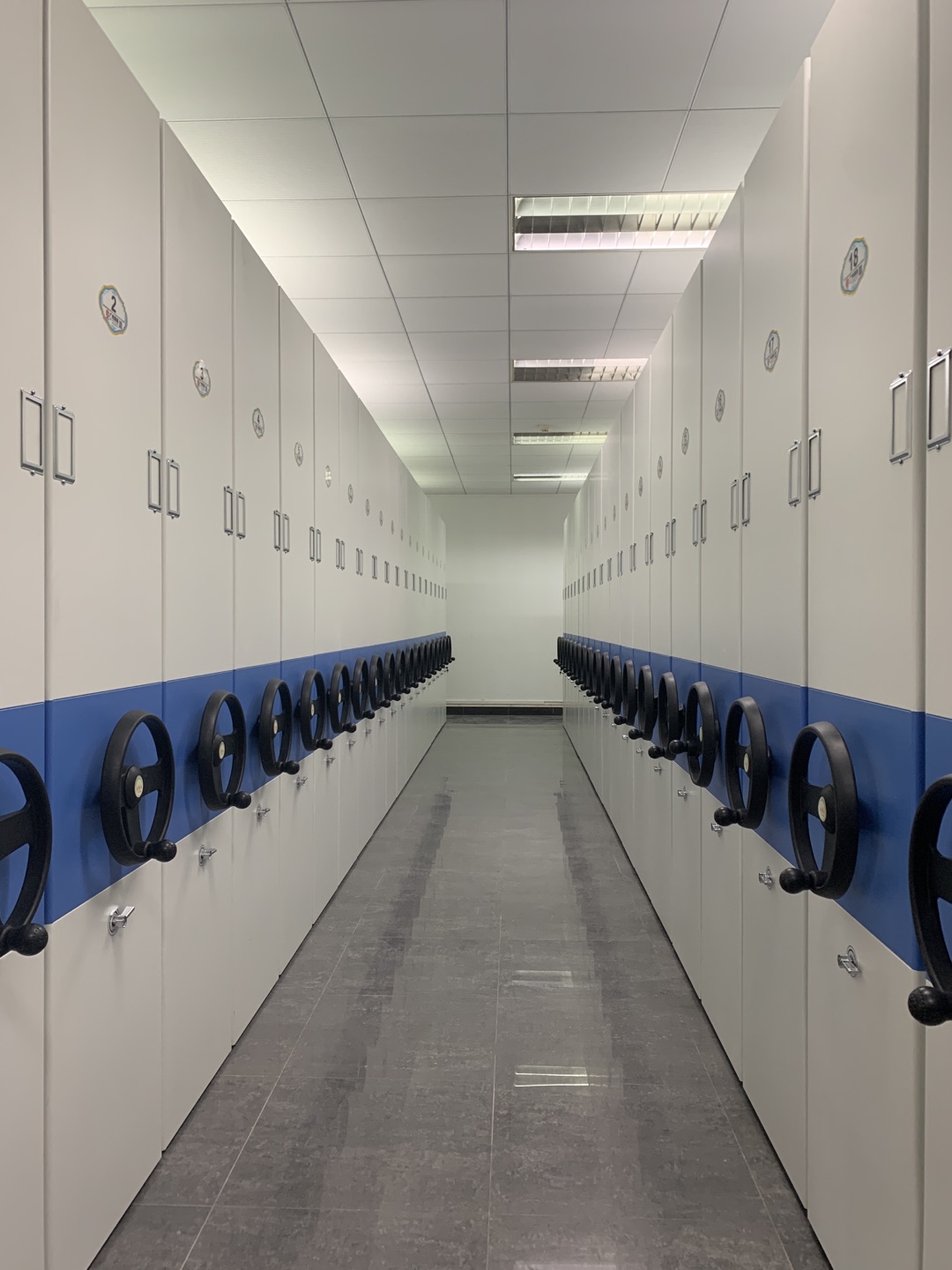 ����ܼ���