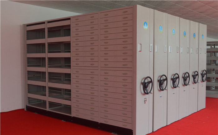 �ܼ��ܳ��ض���