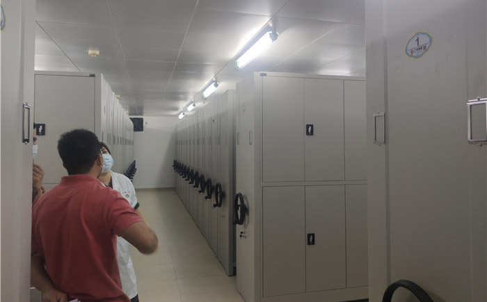 選購檔案密集架的標準有哪些 選購檔案密集架的標準有哪些