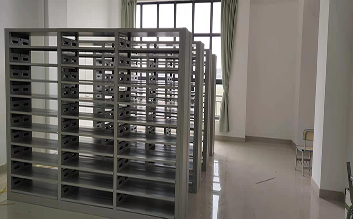 ��У�D���^�D���܏S��