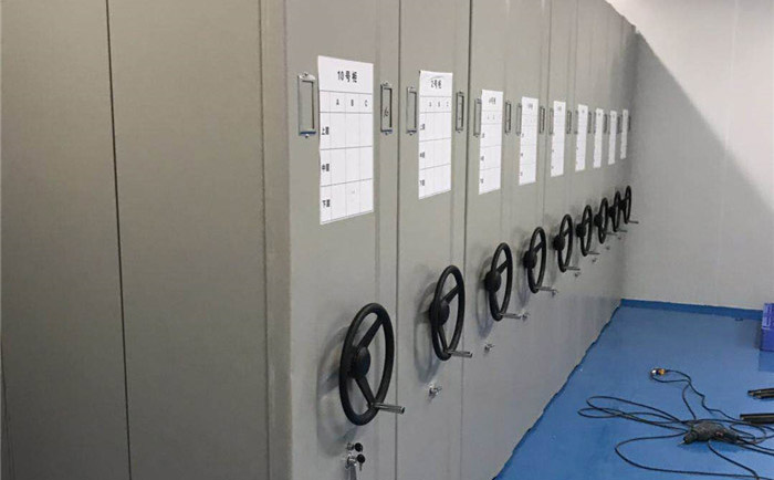 �ܼ������D