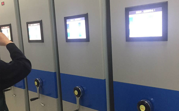 �����ܼ���